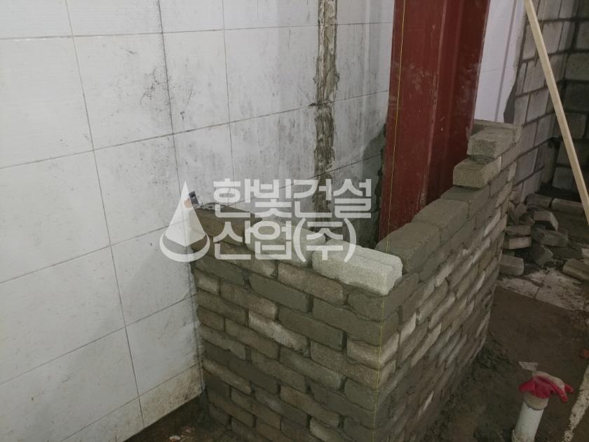 2000769928_76xOVobN_97ef132c3cd950b8367eee986856e2d599784031.jpg 이미지크게보기