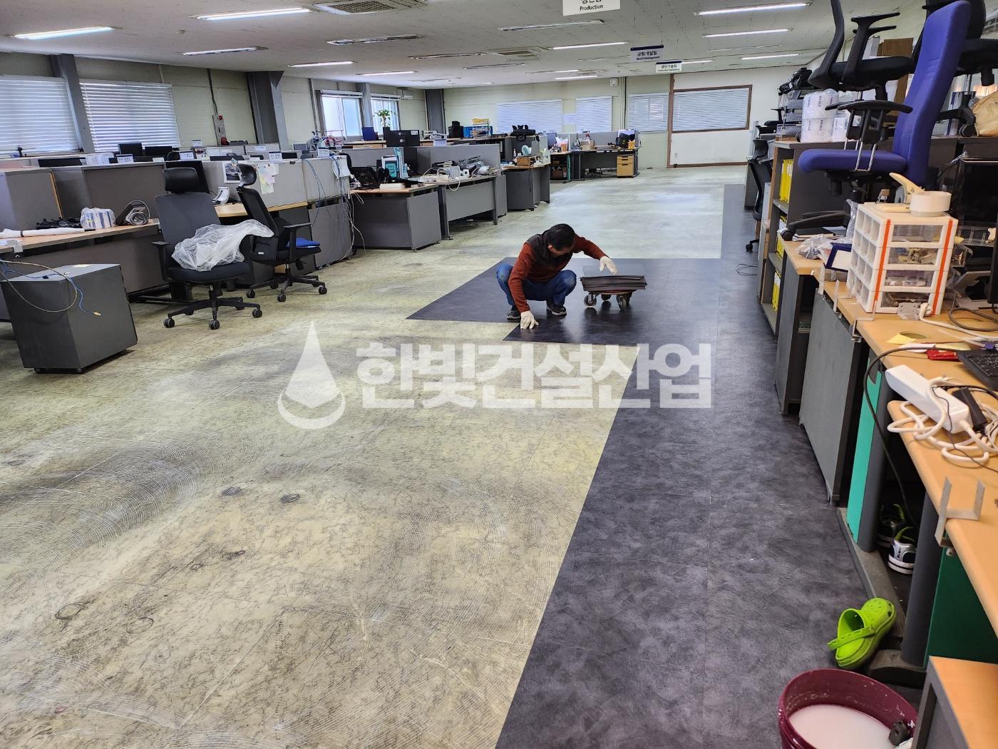 /user/h/hanbit/editor/2308/c56c6aef4828a5d64b9448c5146f895e_1691217197_0502.jpg 이미지크게보기