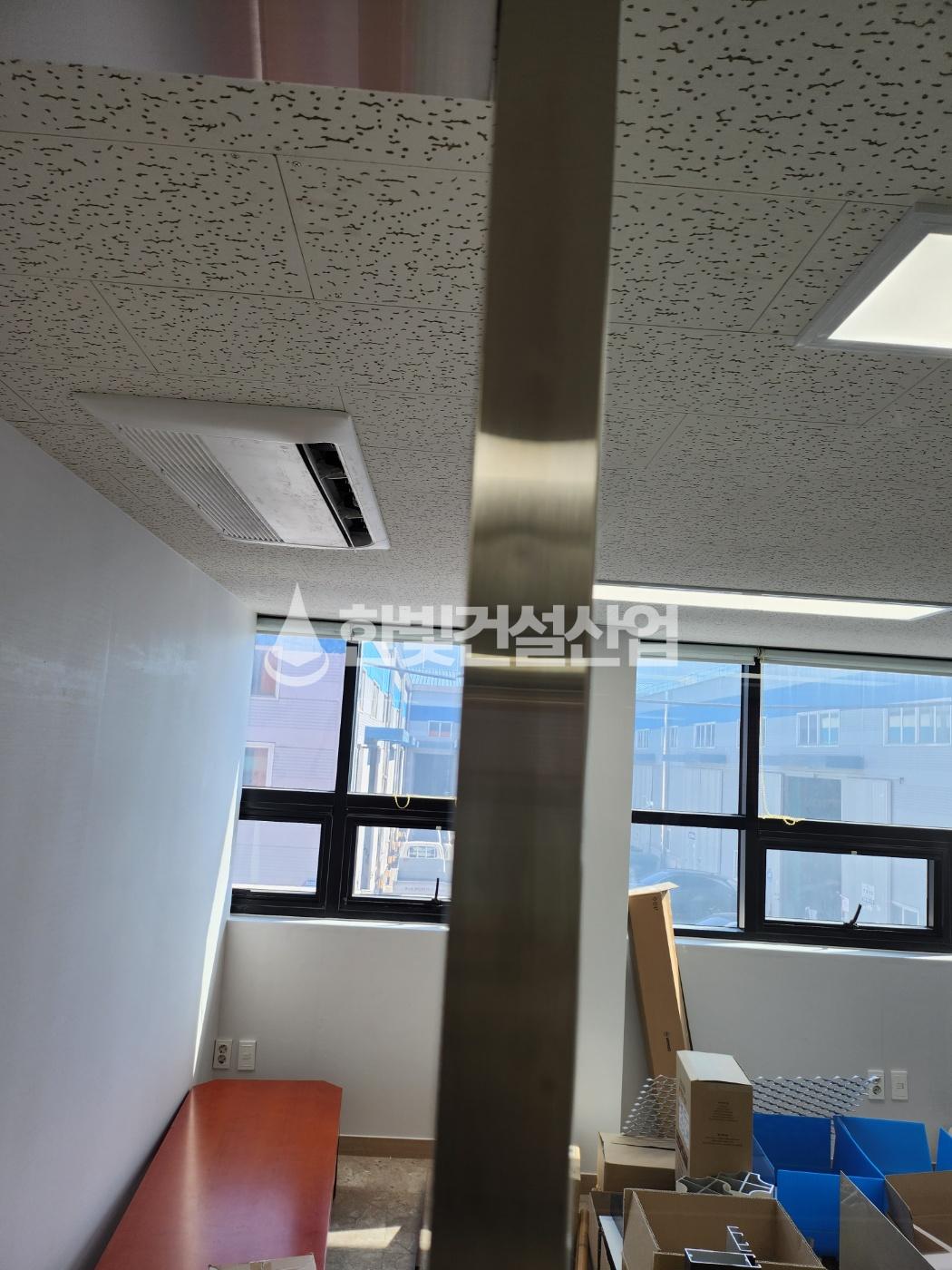 /user/h/hanbit/editor/2308/c56c6aef4828a5d64b9448c5146f895e_1691217597_0005.jpg 이미지크게보기