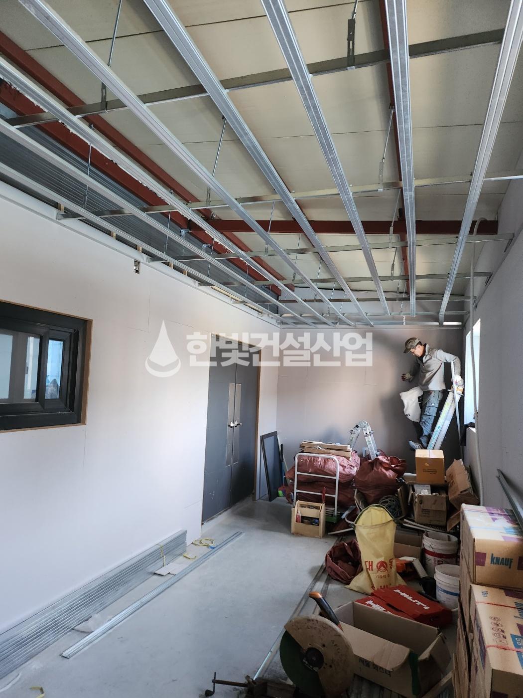 /user/h/hanbit/editor/2308/c56c6aef4828a5d64b9448c5146f895e_1691217720_1515.jpg 이미지크게보기