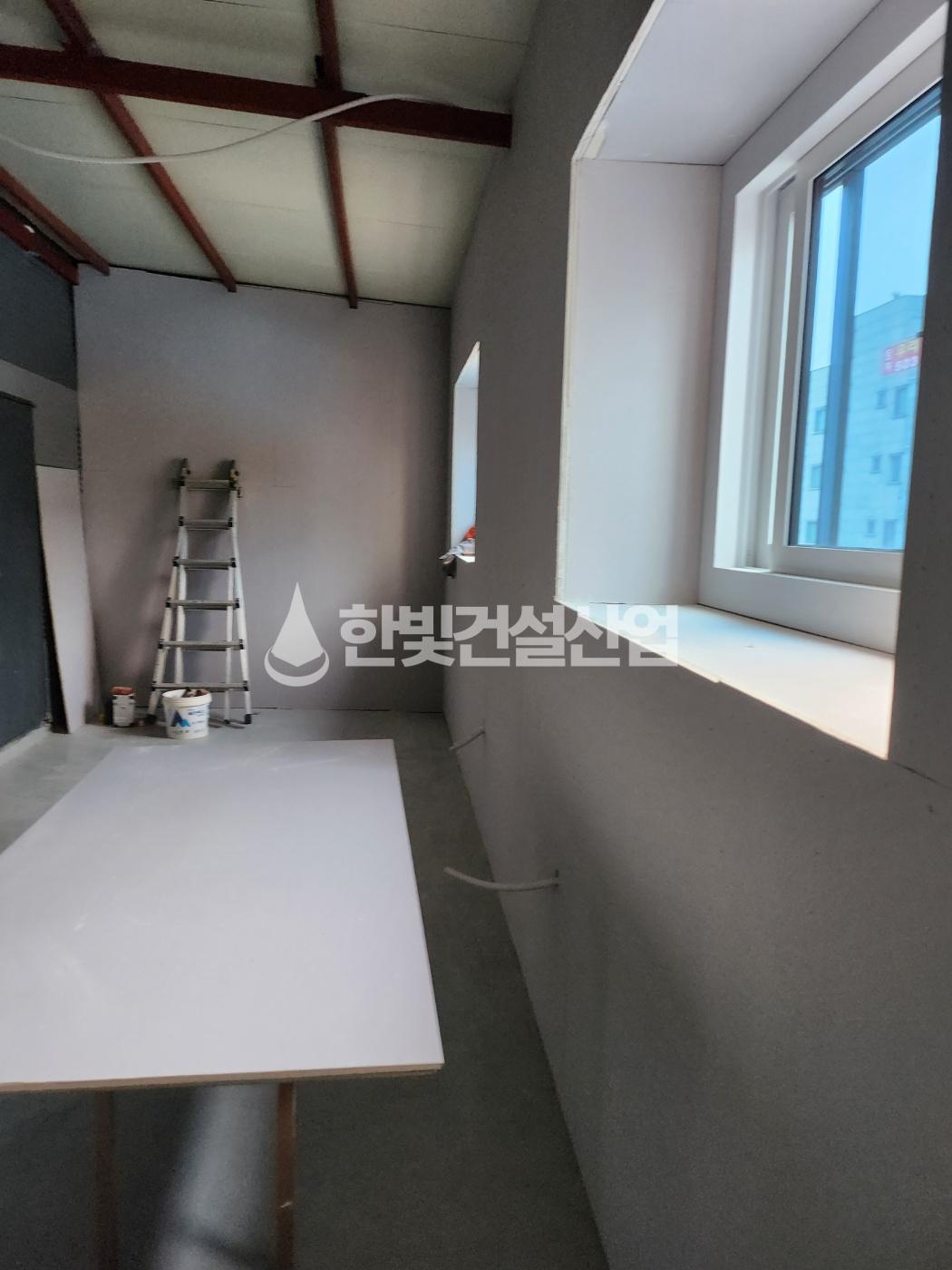 /user/h/hanbit/editor/2308/c56c6aef4828a5d64b9448c5146f895e_1691217731_9846.jpg 이미지크게보기