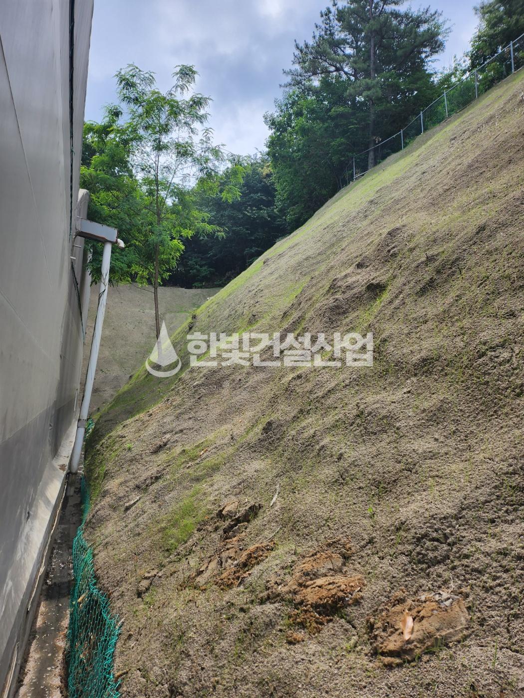 /user/h/hanbit/editor/2308/c56c6aef4828a5d64b9448c5146f895e_1691217964_0139.jpg 이미지크게보기