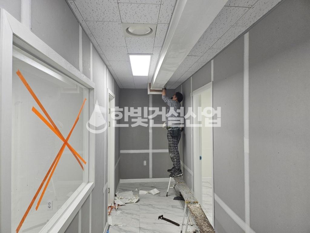 /user/h/hanbit/editor/2402/78aee5abb797d137c4d9db8a2660dcff_1709011695_132.jpg 이미지크게보기
