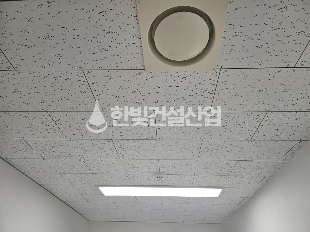 /user/h/hanbit/editor/2402/78aee5abb797d137c4d9db8a2660dcff_1709011699_0796.jpg 이미지크게보기