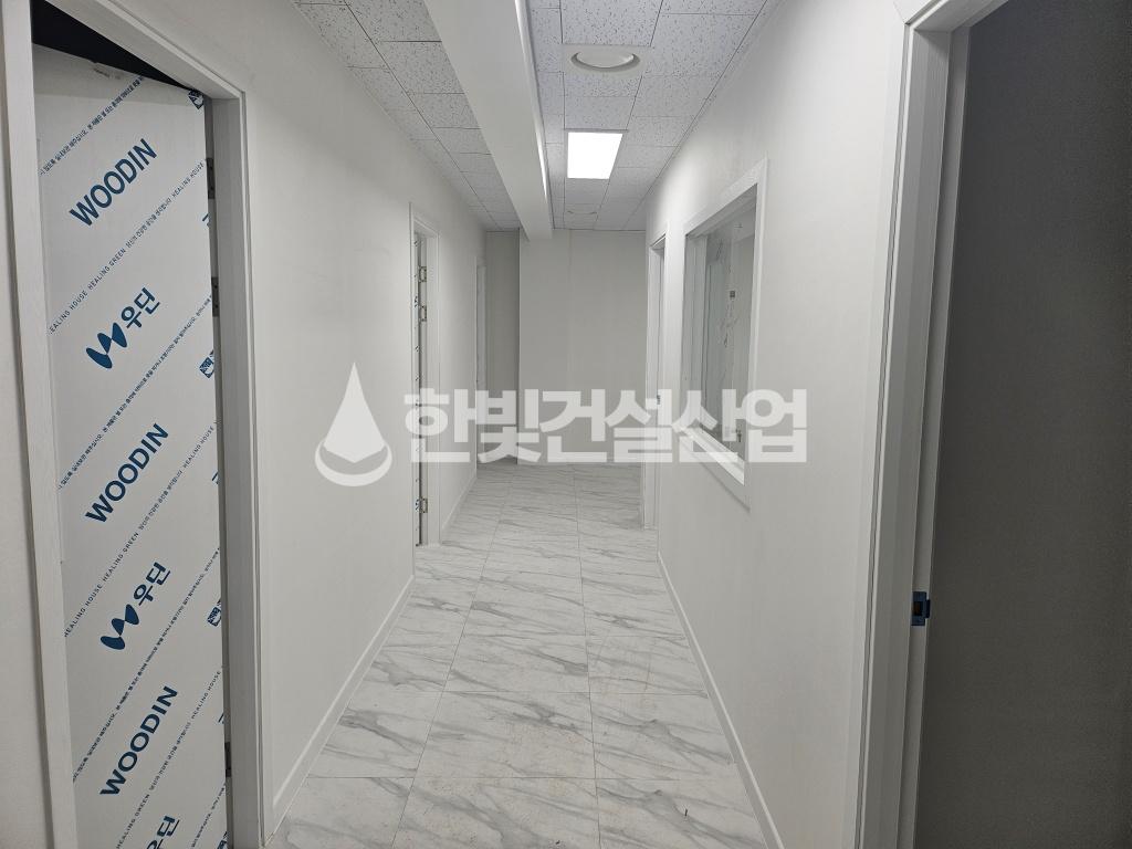 /user/h/hanbit/editor/2402/78aee5abb797d137c4d9db8a2660dcff_1709011708_1478.jpg 이미지크게보기