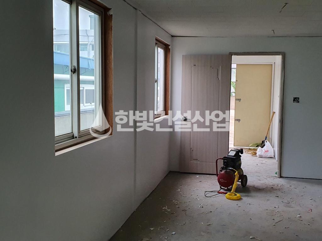 /user/h/hanbit/editor/2402/78aee5abb797d137c4d9db8a2660dcff_1709013003_5651.jpg 이미지크게보기