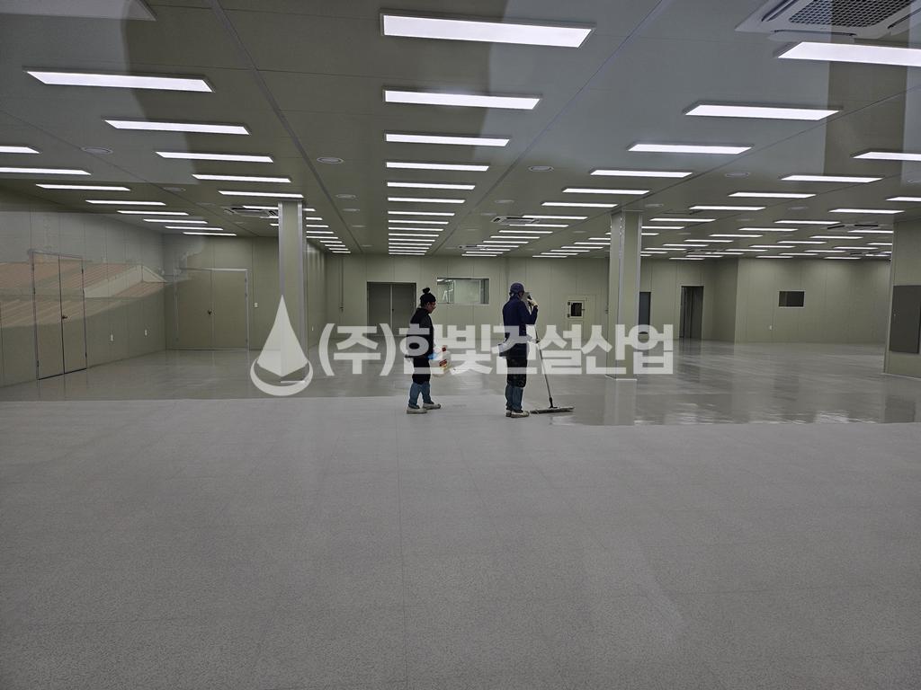 /user/h/hanbit/editor/2503/55af7b089e58087759dc2f99f2c4b3c2_1742278546_2232.png 이미지크게보기