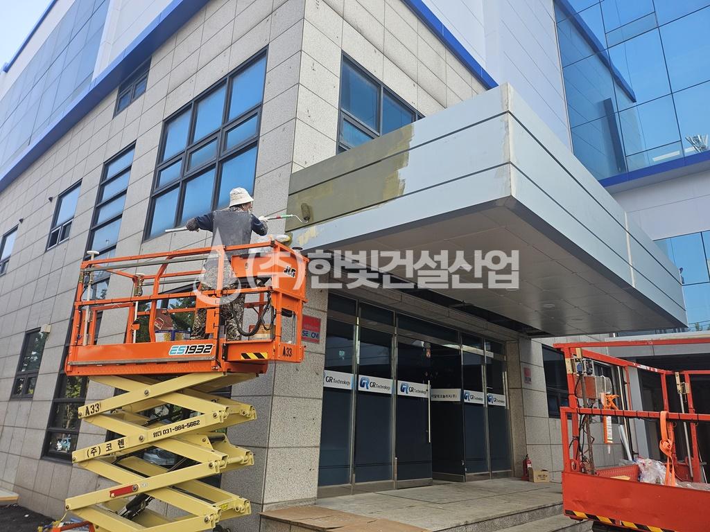 /user/h/hanbit/editor/2503/55af7b089e58087759dc2f99f2c4b3c2_1742282670_1055.jpg 이미지크게보기