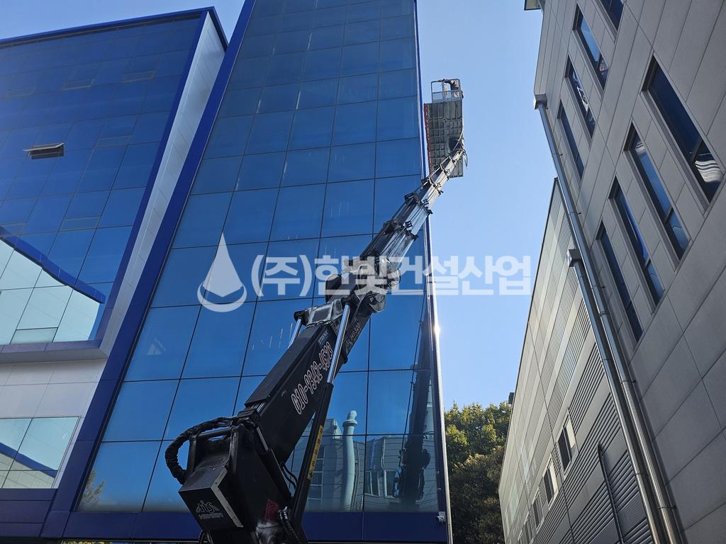 /user/h/hanbit/editor/2503/55af7b089e58087759dc2f99f2c4b3c2_1742282678_2642.jpg 이미지크게보기