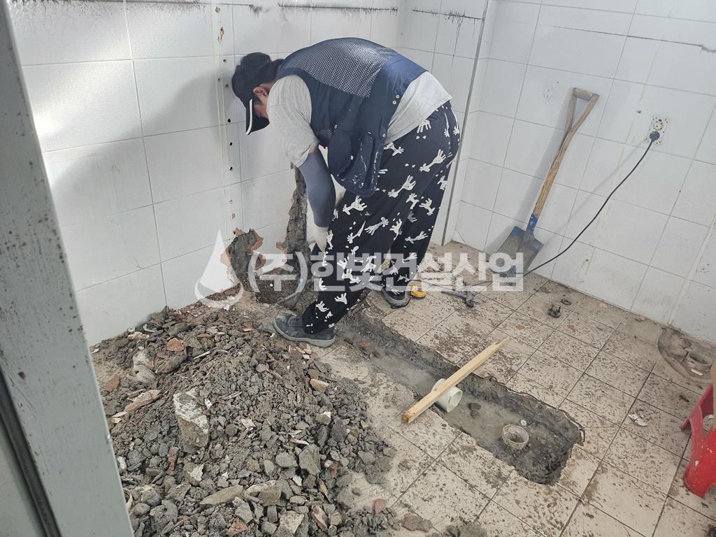 /user/h/hanbit/editor/2503/55af7b089e58087759dc2f99f2c4b3c2_1742287124_0315.jpg 이미지크게보기